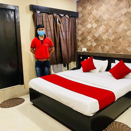 Hotel The Avenue Gamharia Ngoại thất bức ảnh