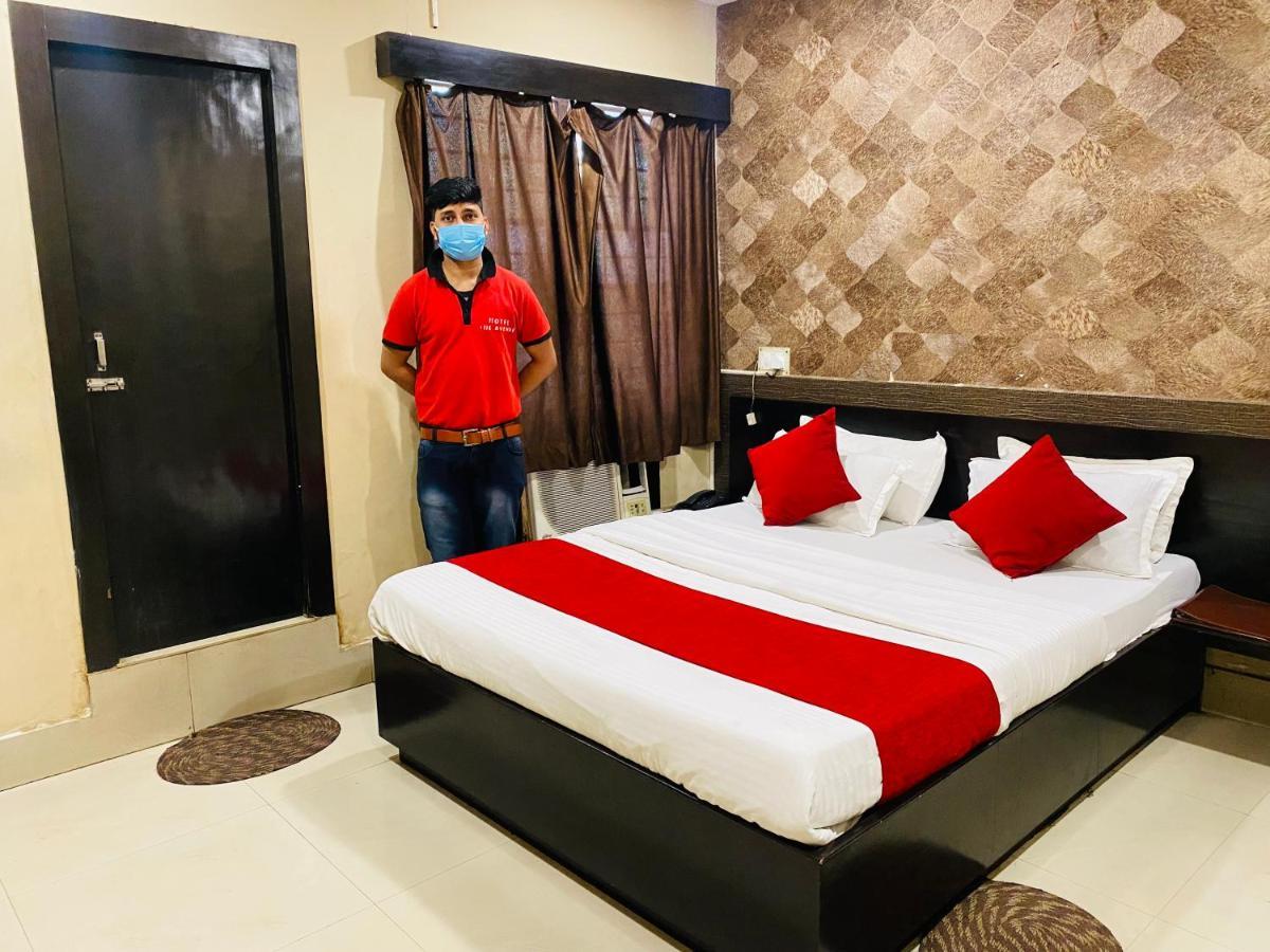 Hotel The Avenue Gamharia Ngoại thất bức ảnh
