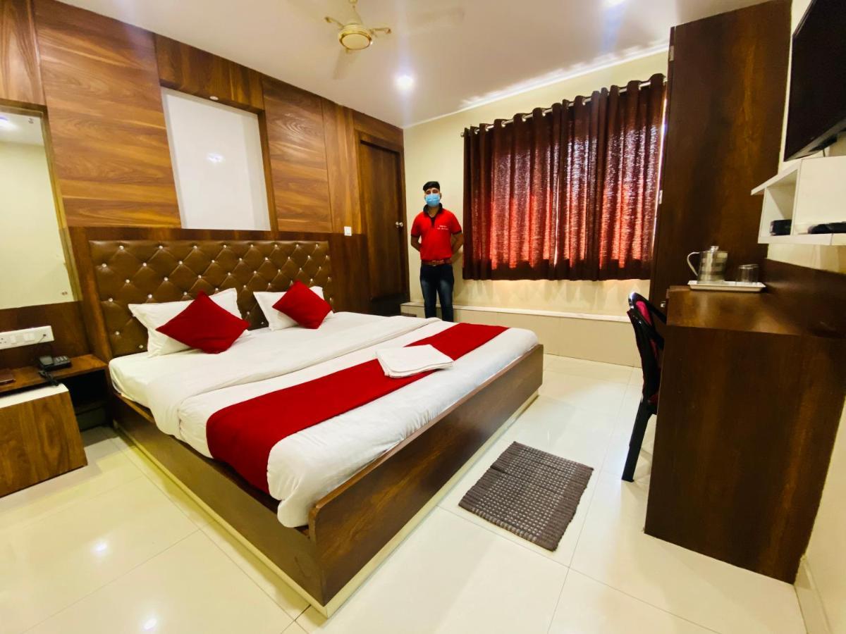 Hotel The Avenue Gamharia Ngoại thất bức ảnh